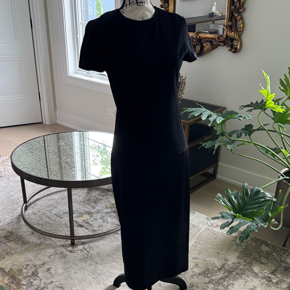DKNY Black Short-Sleeve Midi Crewneck Dress